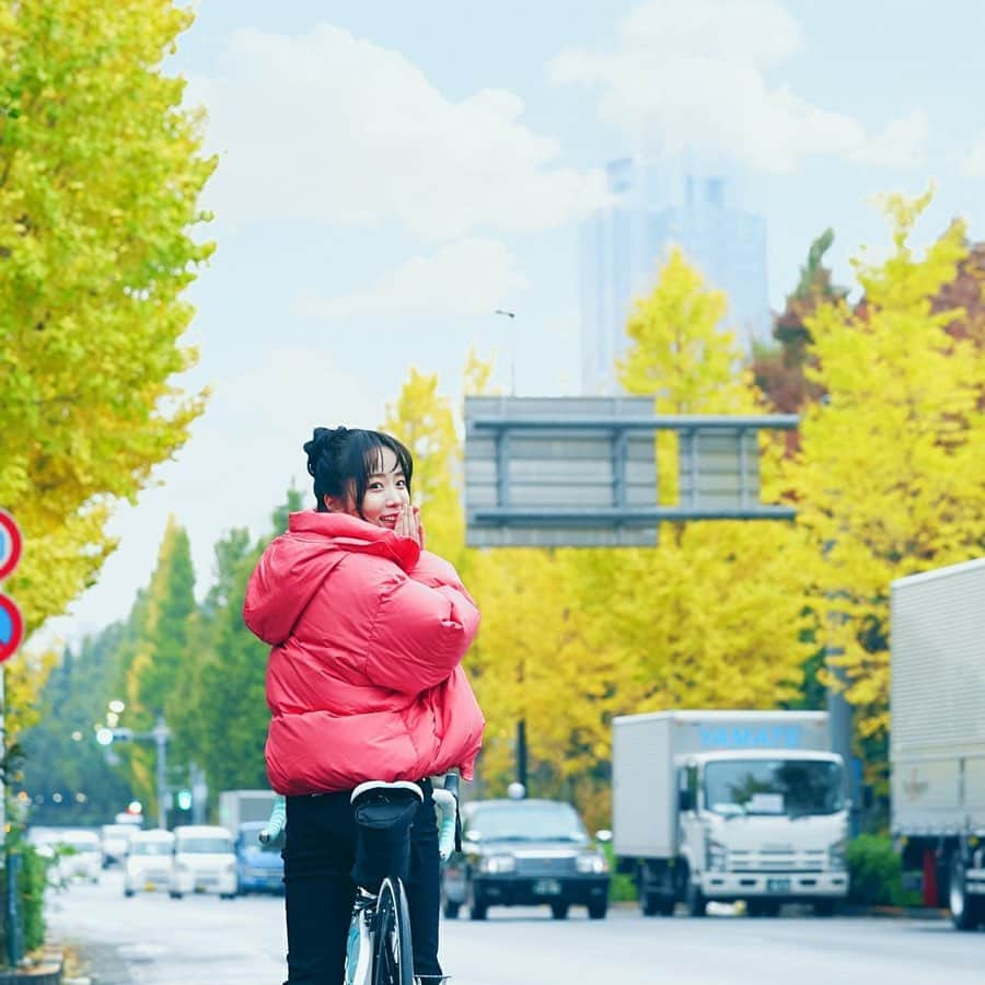 鈴木聖奈さんのインスタグラム写真 - (鈴木聖奈Instagram)「＊ @bianchibicycles  @bianchijapan ＊ @rodeocrowns_official  @hm  @karhuofficial ＊ #ロードバイク #ロードバイク女子 #ロードバイク初心者 #ポタリング #ゆるポタ#ビアンキ #チェレステ #ミニベロ #風景 #お散歩 #自然 #撮影 #自転車 #自転車女子 #ロードバイクのある風景 #ロードバイクのある生活  #ビアンキ女子  #お団子ヘア#ロングヘア #ヘアアレンジ  #スポーツウェア #スポーツ女子 #bianchibikes #bicycles #bianchi #birdy #bike #trek #cycling #cyclist」2月15日 12時00分 - seina.suzuki