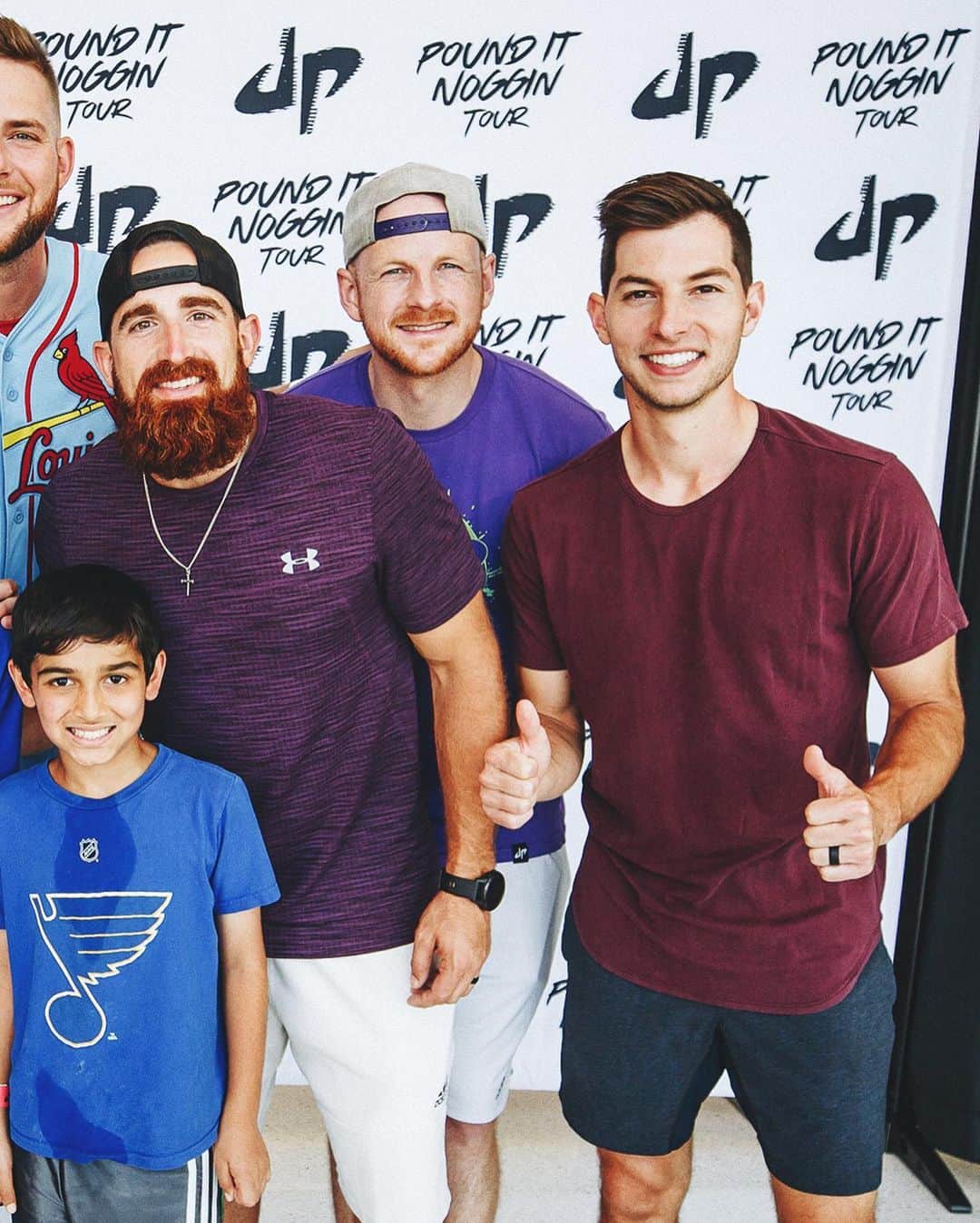 Dude Perfectさんのインスタグラム写真 - (Dude PerfectInstagram)「DOUBLE TAP if you’re pumped for the 2020 Dude Perfect Tour! 🥳 Hit the link in our bio for tickets, Meet & Greet VIP packages + more. Can’t wait to see ya this summer! #DudePerfectTour」2月16日 0時58分 - dudeperfect
