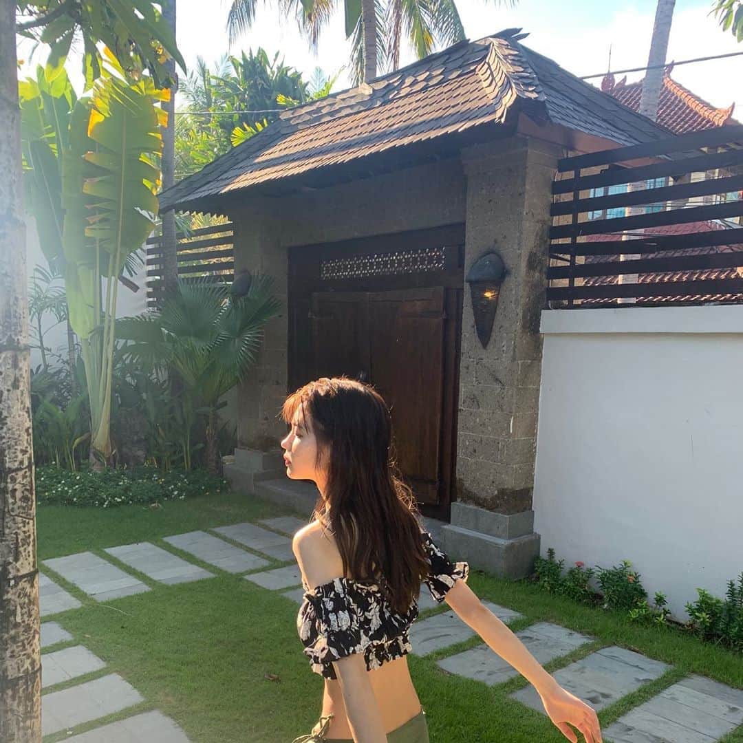 のインスタグラム：「@dholic_official 💗」