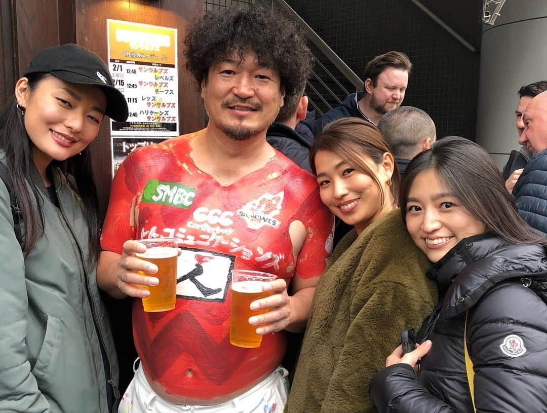 結子さんのインスタグラム写真 - (結子Instagram)「CHIEFS vs SUNWOLVES 🏉 @chiefsrugby  @sunwolves . So much fun with @maaya_uno !! . . 👕 @canterbury_japan  #rugby#superrugby#chiefs#sunwolves#japan #半目シリーズ #最後の一枚#みんな可愛いから載せておく」2月15日 23時32分 - yuiko_yyy