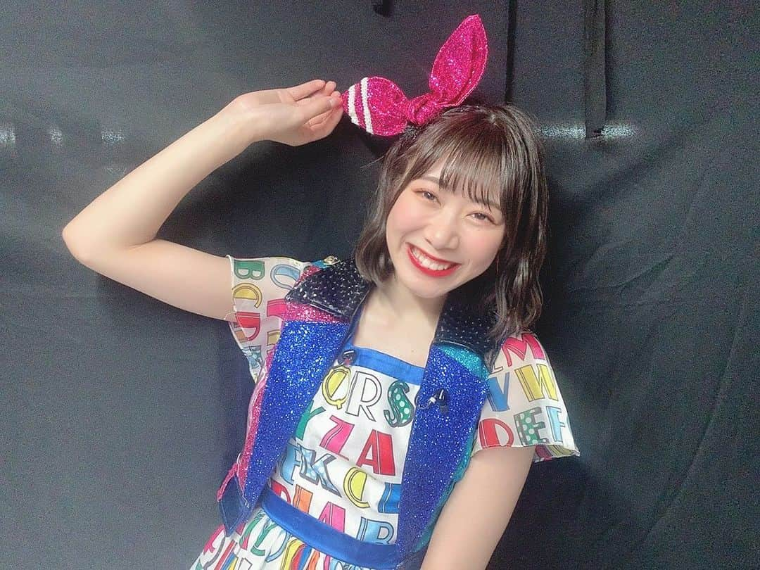 井田玲音名さんのインスタグラム写真 - (井田玲音名Instagram)「ㅤㅤㅤㅤㅤㅤㅤㅤㅤㅤㅤㅤㅤ #SKE48エコパコンサート2020 ありがとうございました✨ㅤㅤㅤㅤㅤㅤㅤㅤㅤㅤㅤㅤㅤ ㅤㅤㅤㅤㅤㅤㅤㅤㅤㅤㅤㅤㅤ 最っ高に楽しかったです♪ㅤㅤㅤㅤㅤㅤㅤㅤㅤㅤㅤㅤㅤ ㅤㅤㅤㅤㅤㅤㅤㅤㅤㅤㅤㅤㅤ ぴよすが可愛く写真撮ってくれた❤︎ㅤㅤㅤㅤㅤㅤㅤㅤㅤㅤㅤㅤㅤ 髪飾りが可愛くてお気に入り♪」2月15日 23時43分 - reona_ske48