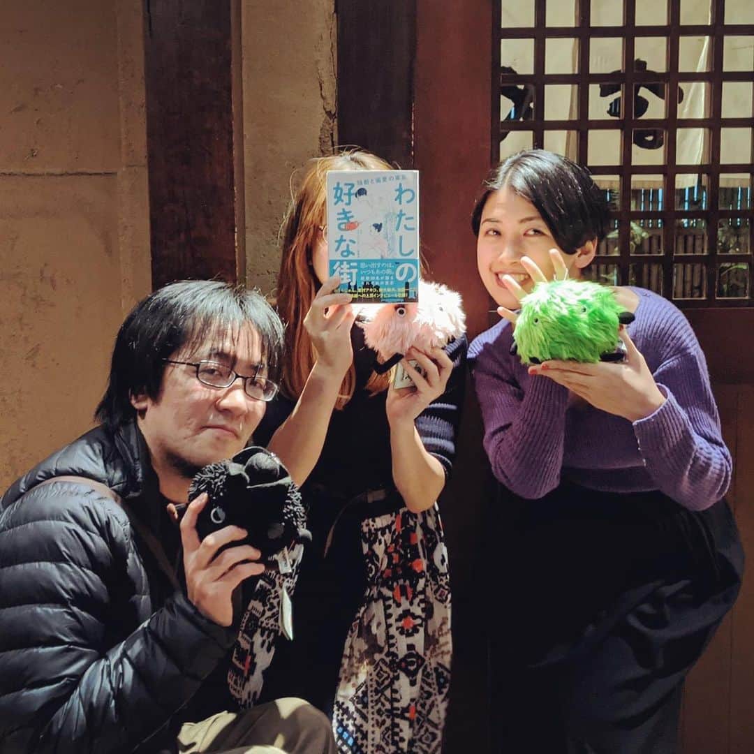 岡田育さんのインスタグラム写真 - (岡田育Instagram)「Me and my co-authors of the book titled “My Favorite Tokyo”. #tokyo #japan #akasakaumaya #authorslife . . 急なお声がけにもかかわらず、『 #わたしの好きな街 独断と偏愛の東京』関係者がずらりと集うオフ会でした。そして私はここから前職勤務先の祝賀送別会へハシゴ。夜が深いな、東京だなぁ。  #suumoタウン編集部 #スーモくん #ikuokada #岡田育」2月16日 0時28分 - okadaic