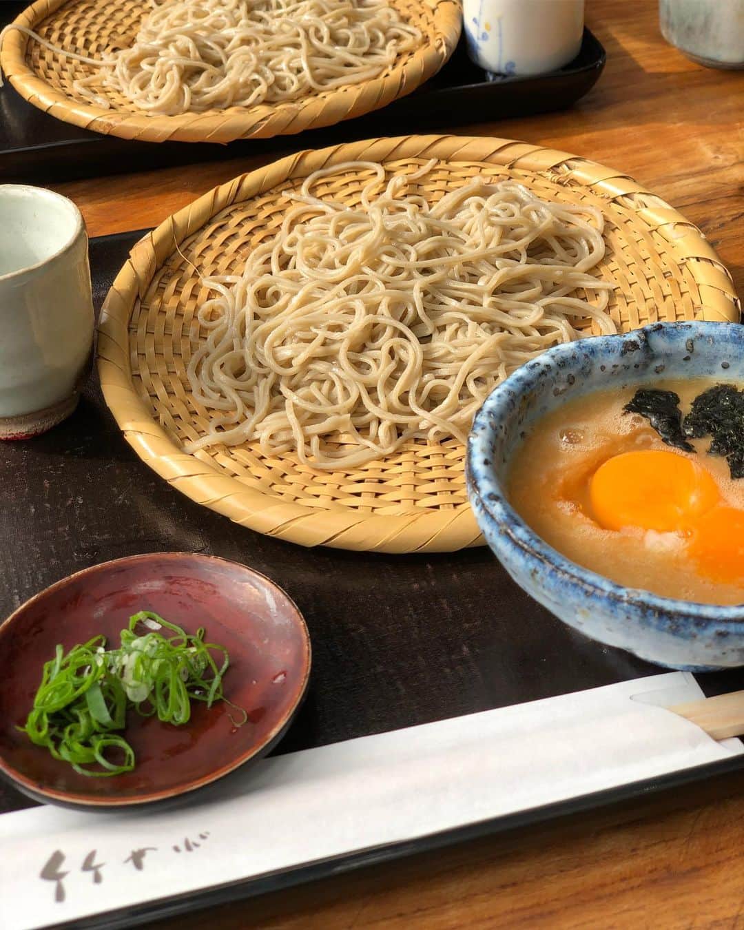 しなしさとこのグルメインスタ