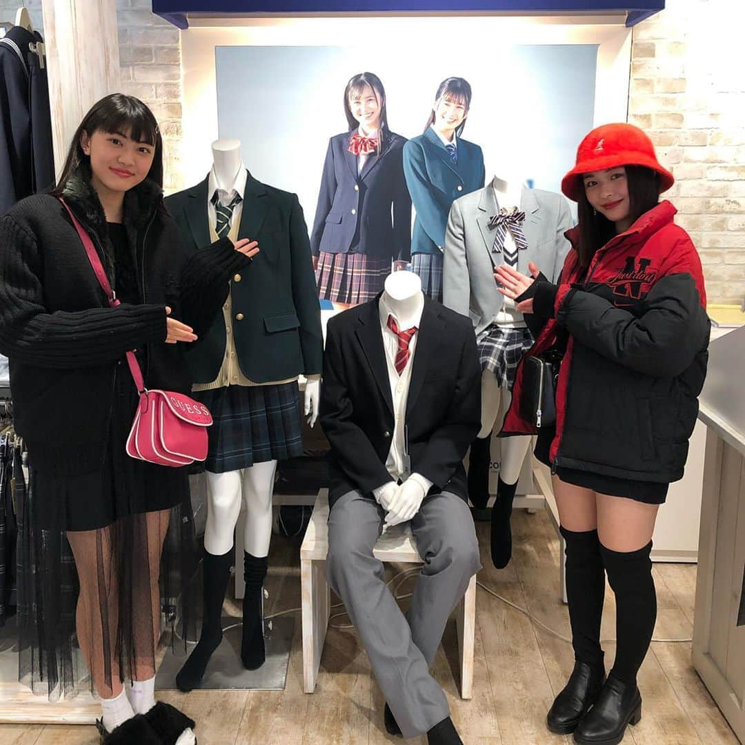 制服専門店CONOMiさんのインスタグラム写真 - (制服専門店CONOMiInstagram)「【原宿店】  CONOMi主催 第7回制服アワード2020受賞者の 👑文化服装学院賞 石川満里奈さん 👑高校受験ナビ賞 りのさん  原宿店に遊びに来てくれました♡  お2人とも受賞おめでとうございます!!! また、是非店舗に遊びにいらしてくださいね♪  #制服 #CONOMi #制服アワード」2月15日 16時07分 - conomi_official