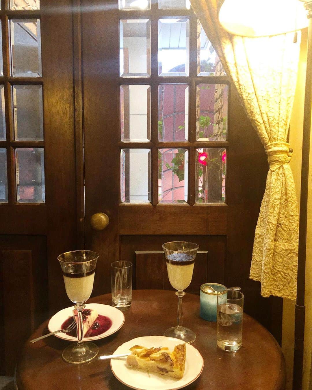 佐藤香菜のグルメインスタ