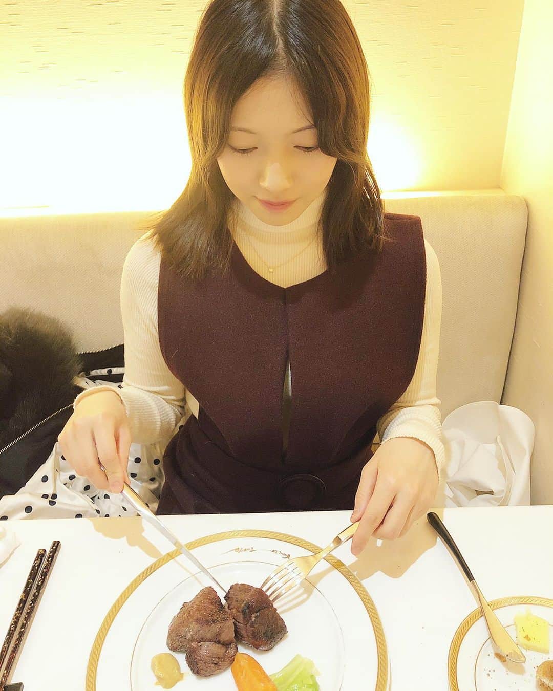 畑山亜梨紗のグルメインスタ