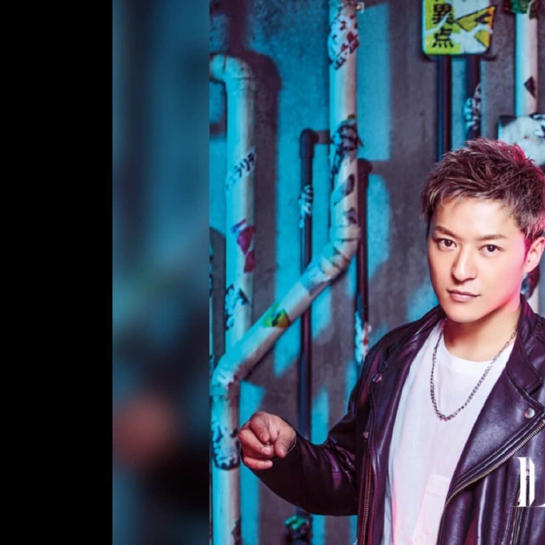 谷内伸也のインスタグラム：「3/18 Release﻿ 9th Album「SINGULARITY」﻿ ﻿ 昨年リリース「Be the NAKED」、「Summer Vacation」、最新シングル「サンセット・リフレイン」「H I D E and S E E K」の4曲を含む13曲収録💿﻿ ﻿ タイトルの「SINGULARITY(シンギュラリティ)」は、“人工知能が人間の能力を超える時点”を意味する言葉ですが、これからのLeadがこれまでのLeadを超えることによって大きな変化を遂げて絶えず進化を続けていく、という思い込めました。﻿ ﻿ 表情豊かなダンスナンバーからしっとりとしたバラードと、バラエティに富んだ一枚に仕上がりました！﻿ ﻿ 今のLeadを惜しみなくギュッと詰め込んだ一枚を楽しんでもらえると嬉しいです。﻿ ﻿ #Lead #SINGULARITY﻿ ﻿ ﻿ ＜CD収録曲＞﻿ 01. Regularity://﻿ 02. シンギュラリティ﻿ 03. Be the NAKED﻿ 04. Depend On Me﻿ 05. Summer Vacation﻿ 06. Seasons﻿ 07. Milk Tea﻿ 08. Just Love You ～青春白書～﻿ 09. MAGIC MAGIC MAGIC﻿ 10. サンセット・リフレイン﻿ 11. ANTHEM﻿ 12. Ride On Music﻿ 13. H I D E and S E E K」