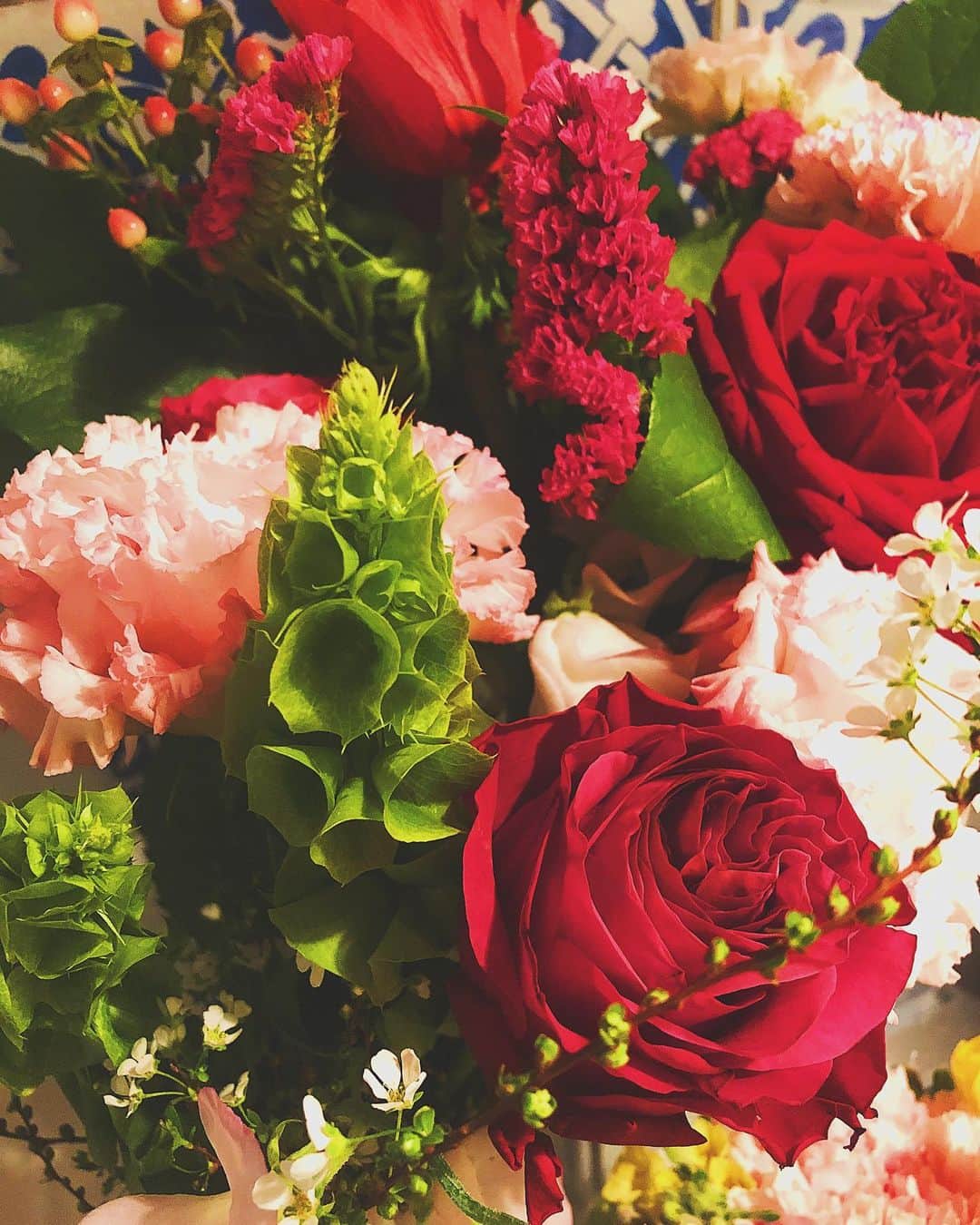 水谷望愛さんのインスタグラム写真 - (水谷望愛Instagram)「🌹 ❤️ ❤️ ❤️ 一週間早いよっ🤭」2月15日 17時18分 - noa0209_x_x_