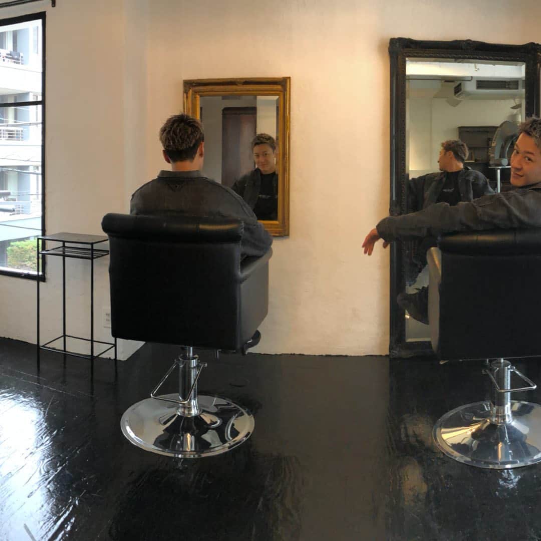 谷内伸也のインスタグラム：「4nya #パノラマン  #Have_a_nice_Dayt . #Hair_Salon #Dayt .」