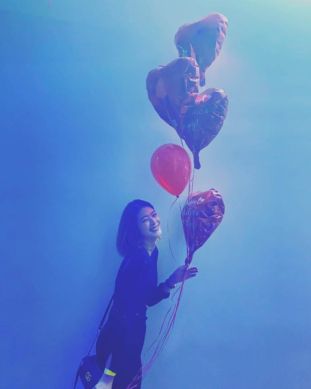 澤田かおりさんのインスタグラム写真 - (澤田かおりInstagram)「Happy Valentine’s Day 💙💙 #今年のテーマは #selflove」2月15日 18時32分 - kaorisawada
