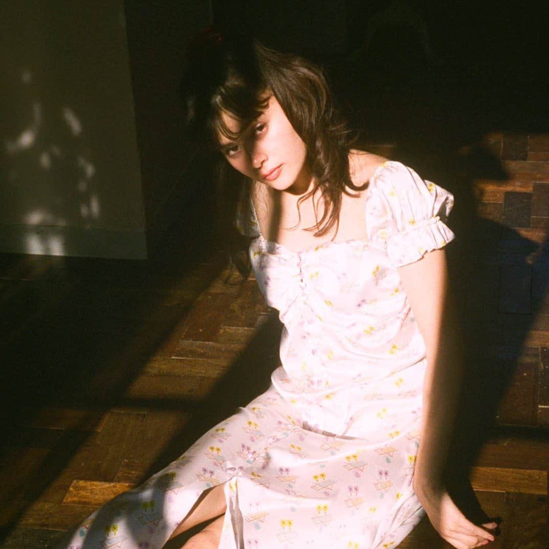 エイミーのインスタグラム：「Charles Chaton 2020ss」