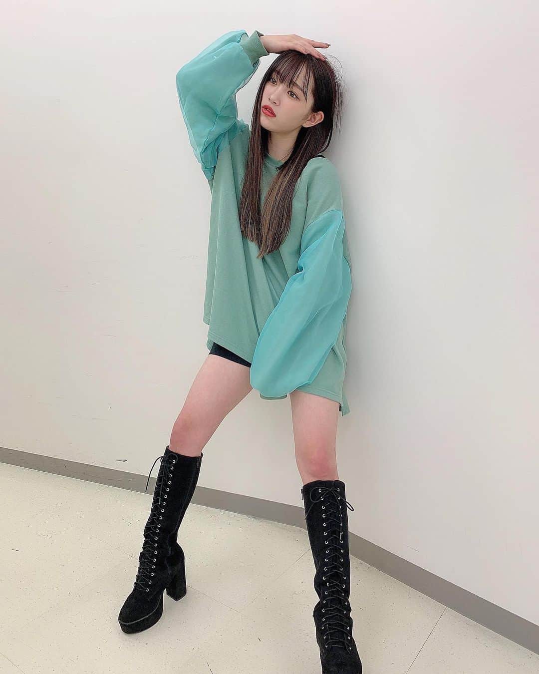 平野夢来（ゆぴぴ）のインスタグラム：「@cecilmcbee_official さんの服です❤︎❤︎ ・ ・ 最近流行のパステルカラー🥳  #ぴぴスタイル  #パステルカラー」