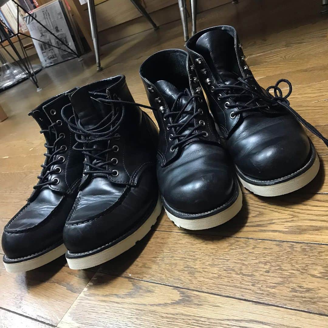 江口寿史のインスタグラム：「買って25年くらいになるRedwing兄弟。フランス行く前にソール張り替えに出してたのが出来てきた。吉祥寺のtonearmさん丁寧な仕事です。新品になったみたいで嬉し。@tonearm_kichijoji」