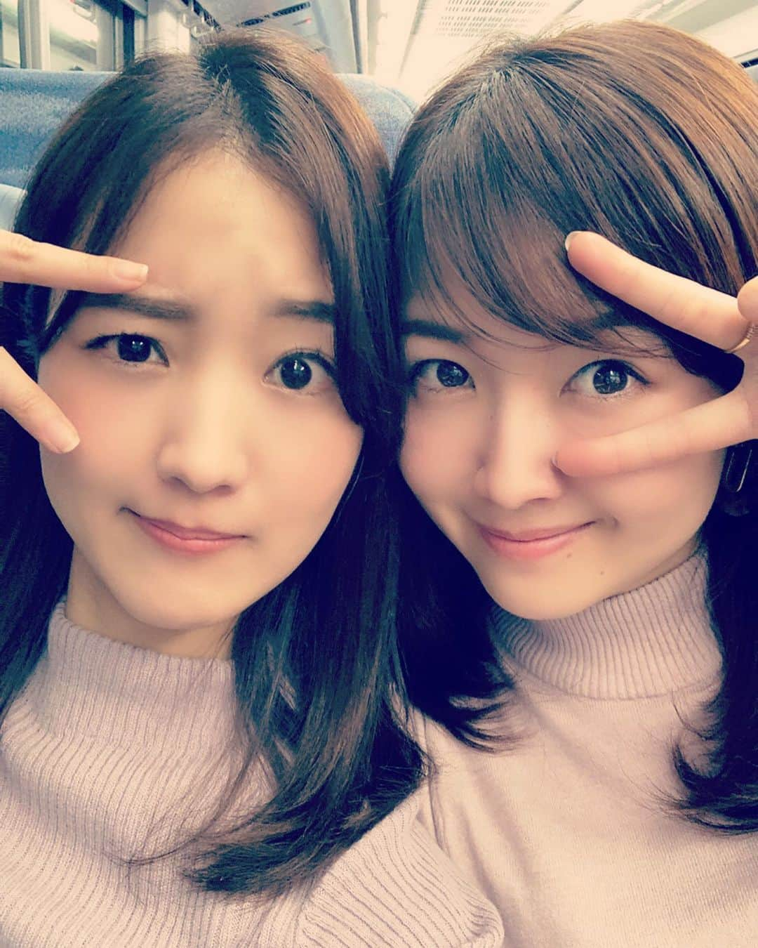 加藤響子さんのインスタグラム写真 - (加藤響子Instagram)「昨日は山梨放送時代の土谷先輩と山梨へ行ってきました。 とても可愛らしく優しい先輩ですが、ニュースでは見せない、実はユニークな一面も。 帰りの電車では何度もカシャカシャと写真を撮り、『はい！かとーちゃん次のポーズ！』と新宿駅に着くまで連写されました。笑笑 ほぼ同期のようなお姉さん、大好きな先輩です✨ #山梨　#甲府」2月15日 20時56分 - katokyooooooooo