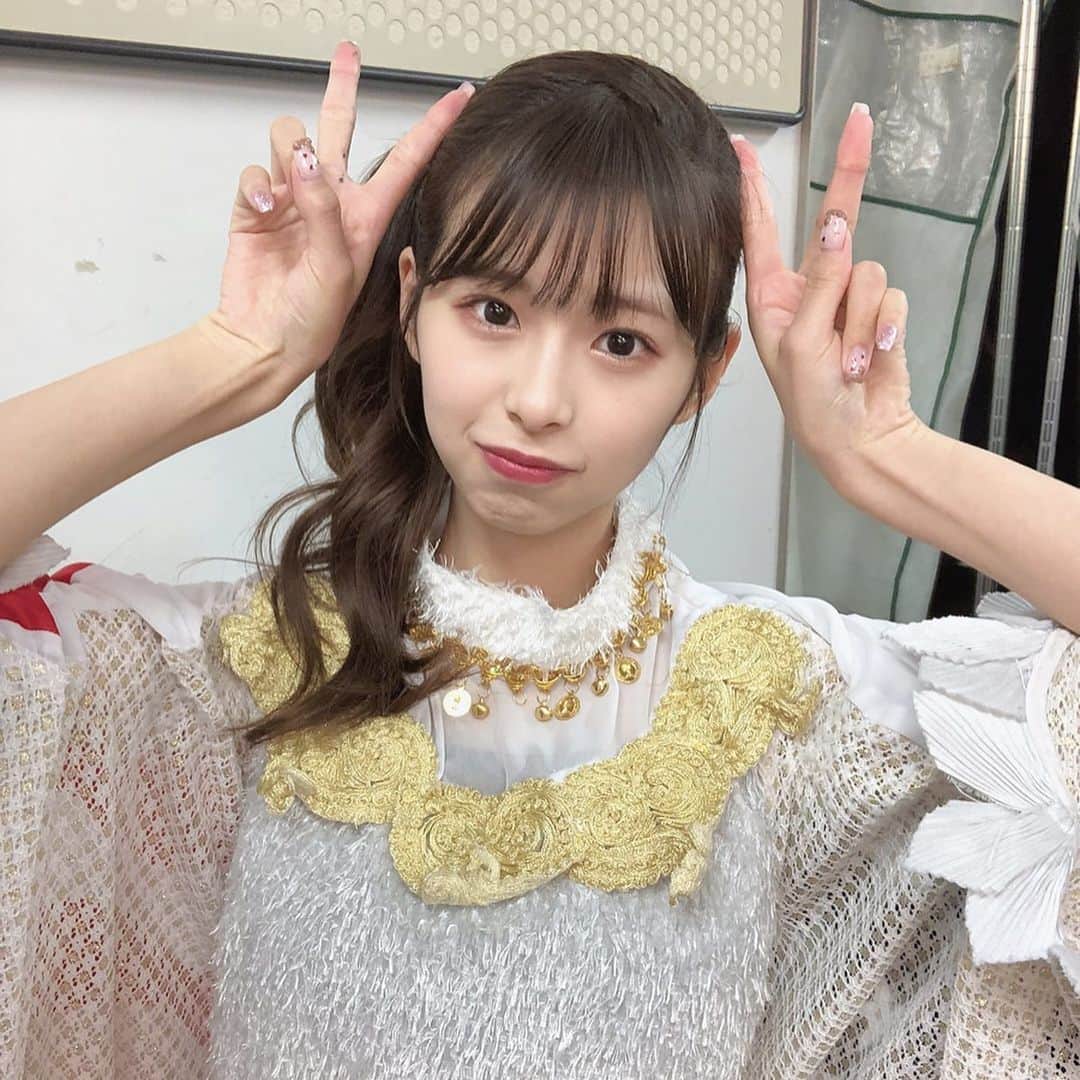 川崎ひかるのインスタグラム：「ピース✌️ . . . . .  #daily #dailylook #selfie #selca #ootd #japanesegirl #japaneseculture #japaneseanime #japaneseidol #idol #anime #cosplay #cosplaygirl #일본아이돌  #데일리 #데일리룩 #셀카그램 #셀카 #셀피 #오오티디 #팔로우 #헤어스타일 #헤어어레인지 #自撮り #アイドル #ビジョビ #ヘアアレンジ #サイドポニー #ポニーテール #ポニーテールアレンジ」