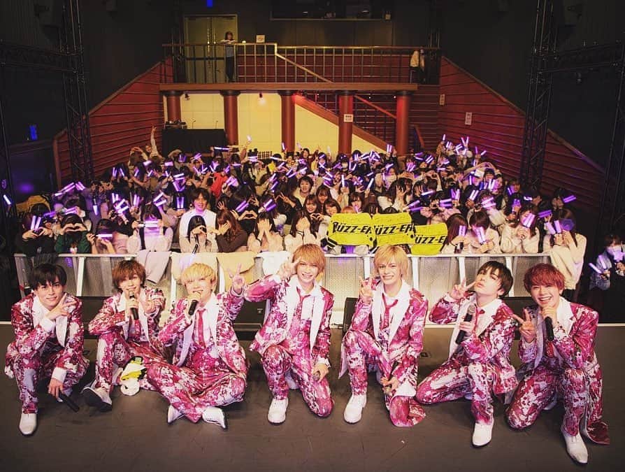 BUZZ-ER.のインスタグラム：「本日はBUZZ-ER.バレンタインファンミにお越し頂き、ありがとうございました😊✨ 明日はキラリナ京王吉祥寺にてリリースイベントです！ ぜひお越し下さい🐝」