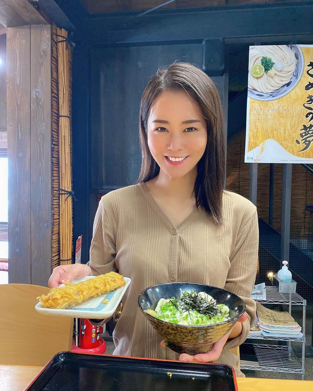 佐野真彩のグルメインスタ