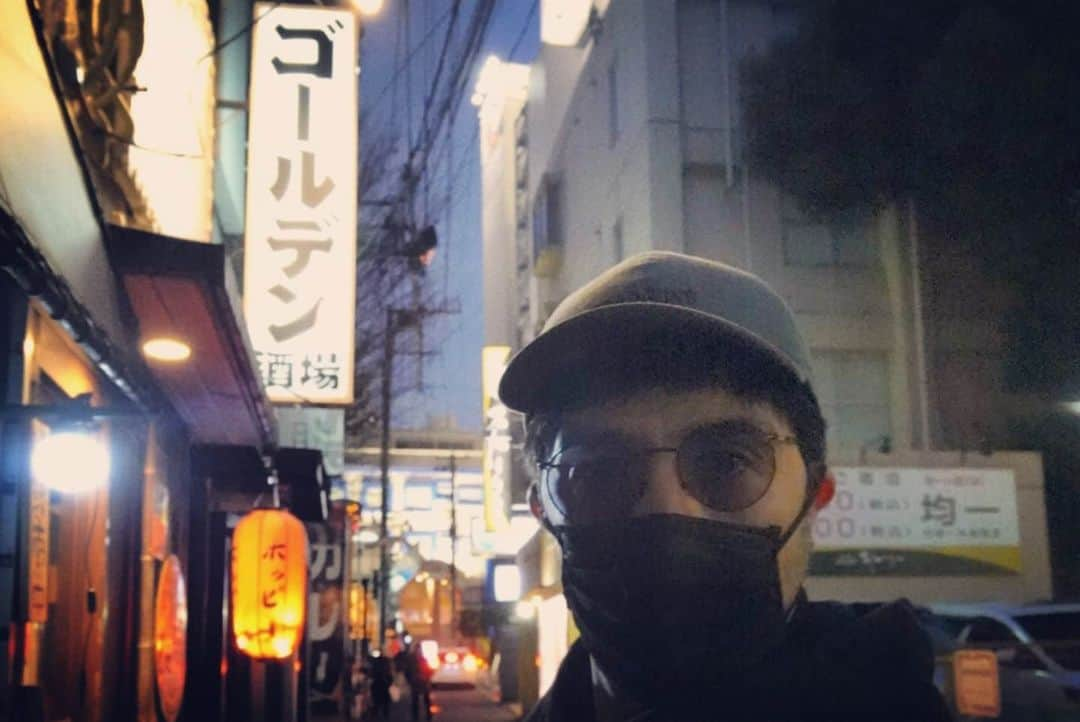 谷中敦さんのインスタグラム写真 - (谷中敦Instagram)「C&Kのライブに行ってきました。ワンマンでは初めてしっかり観させて貰って、彼らの素晴らしさに打ちのめされました。フェイクもアドリブも含めて完璧だね、ほんとに完璧だわ。前世、いや前々前世から一緒にいる？(笑) ってくらいの二人の声の相性は世界レベル。最後にクリビーが相方を『ひとりぼっち仲間のキーンです』って言ってて笑った 笑 (『嗚呼、麗しき人生』の歌詞の流れで言ってたんだけどね。) クリビーとキーンがそれぞれ時間差で誘ってくれてスケジュール空いてて、行けて、本当に良かった！  #candk  #clievy #keen」2月15日 21時29分 - a.yanaka