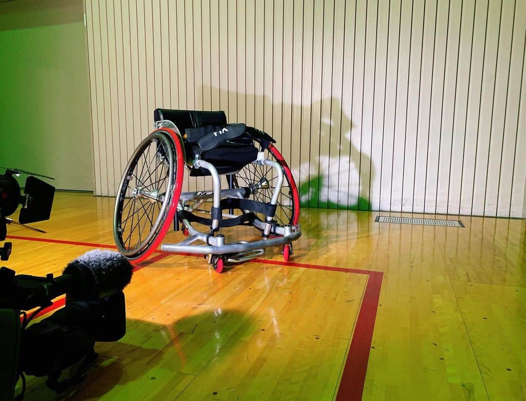 澤田愛美さんのインスタグラム写真 - (澤田愛美Instagram)「‪. 今日は県内で唯一の 車椅子バスケットボールチーム、 青森ジョップスの練習にお邪魔しました😆✨‬ ‪17日(月)のスーパーJチャンネルABAのJスポーツでは 車椅子バスケットボールの魅力をお伝えします🏀💕‬ .  #車椅子バスケ」2月15日 21時37分 - amy____oxox
