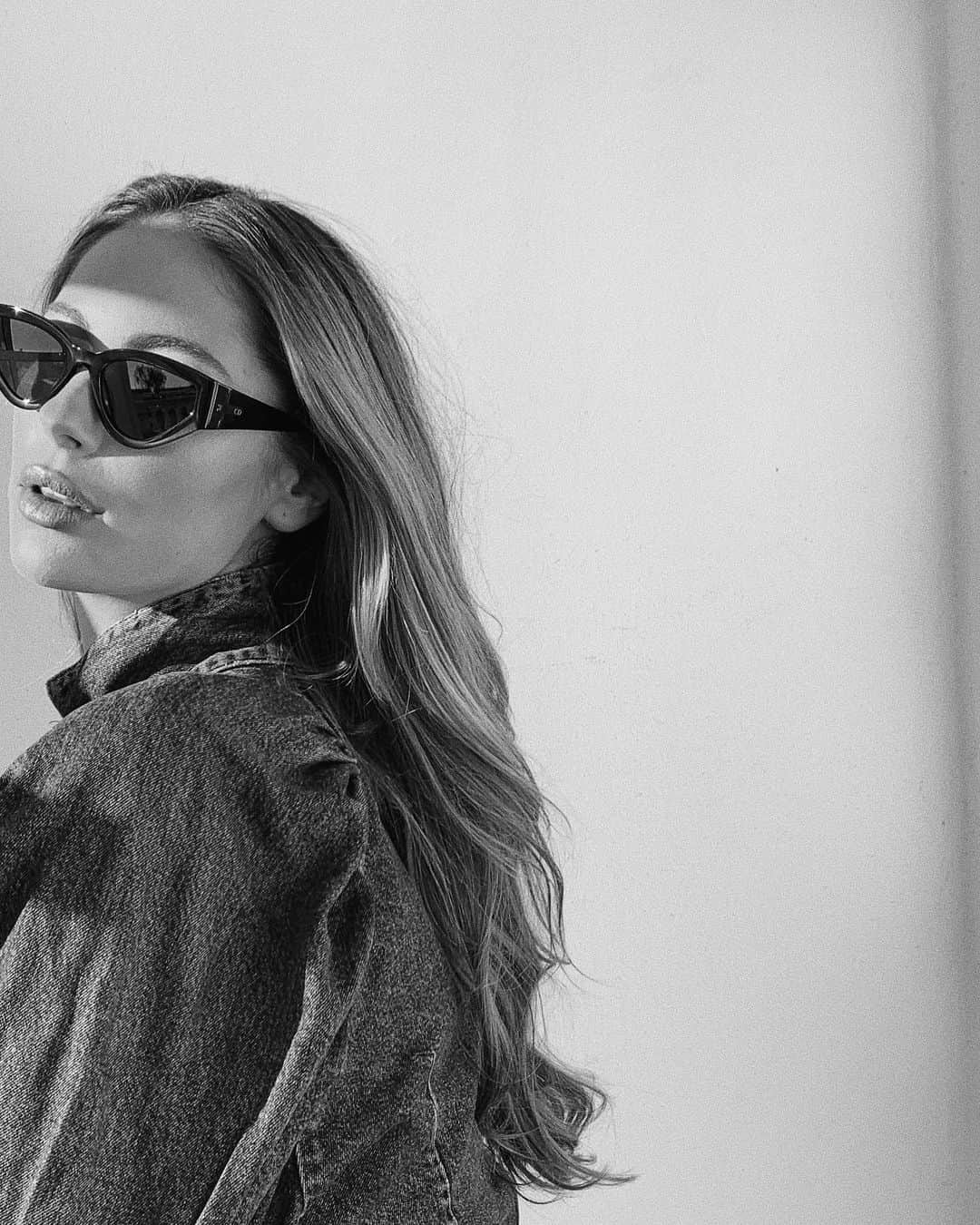 Mathilde Goehlerのインスタグラム：「Hi ☃️」
