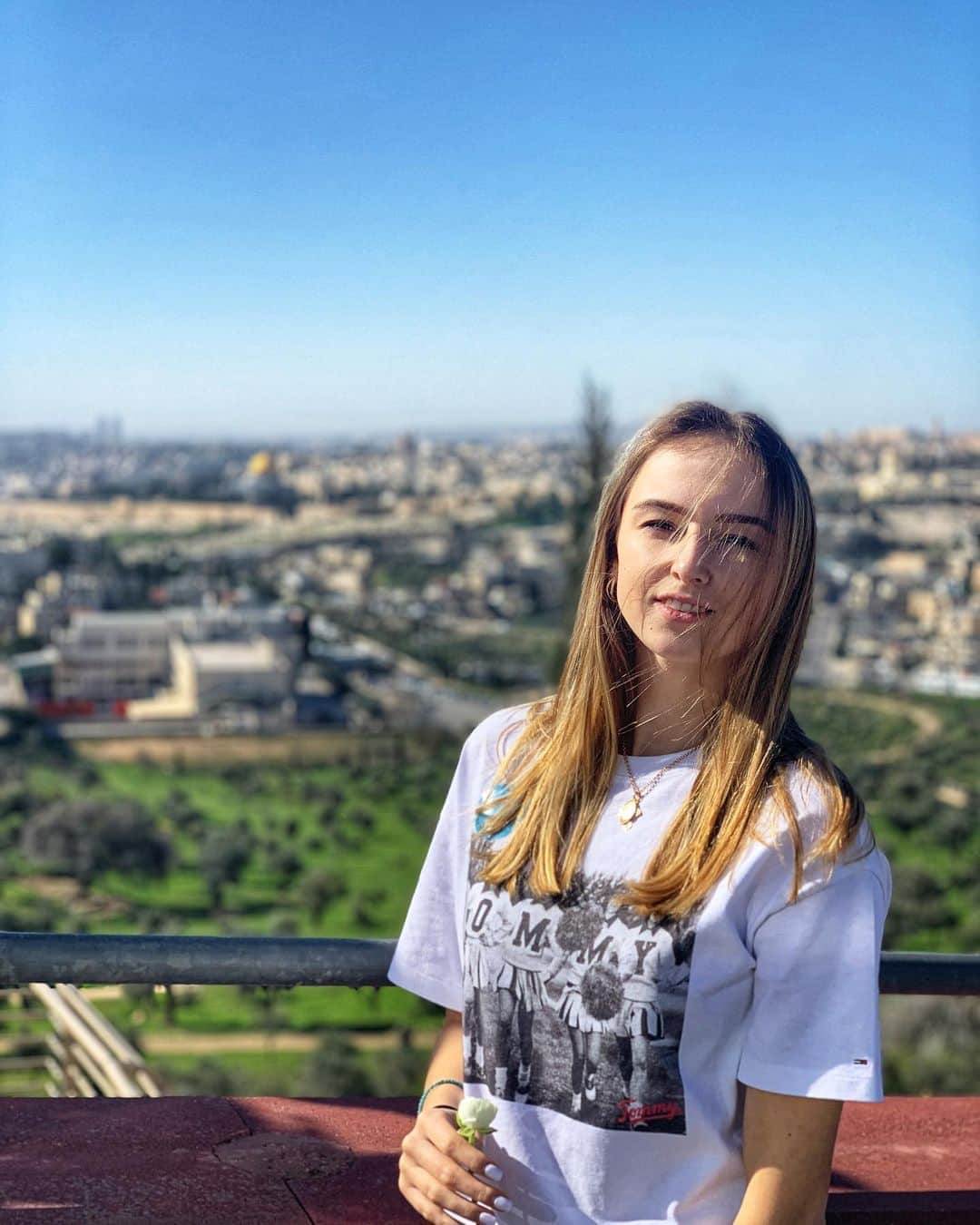 マリナ・デュランダのインスタグラム：「When in Jerusalem 🇮🇱」