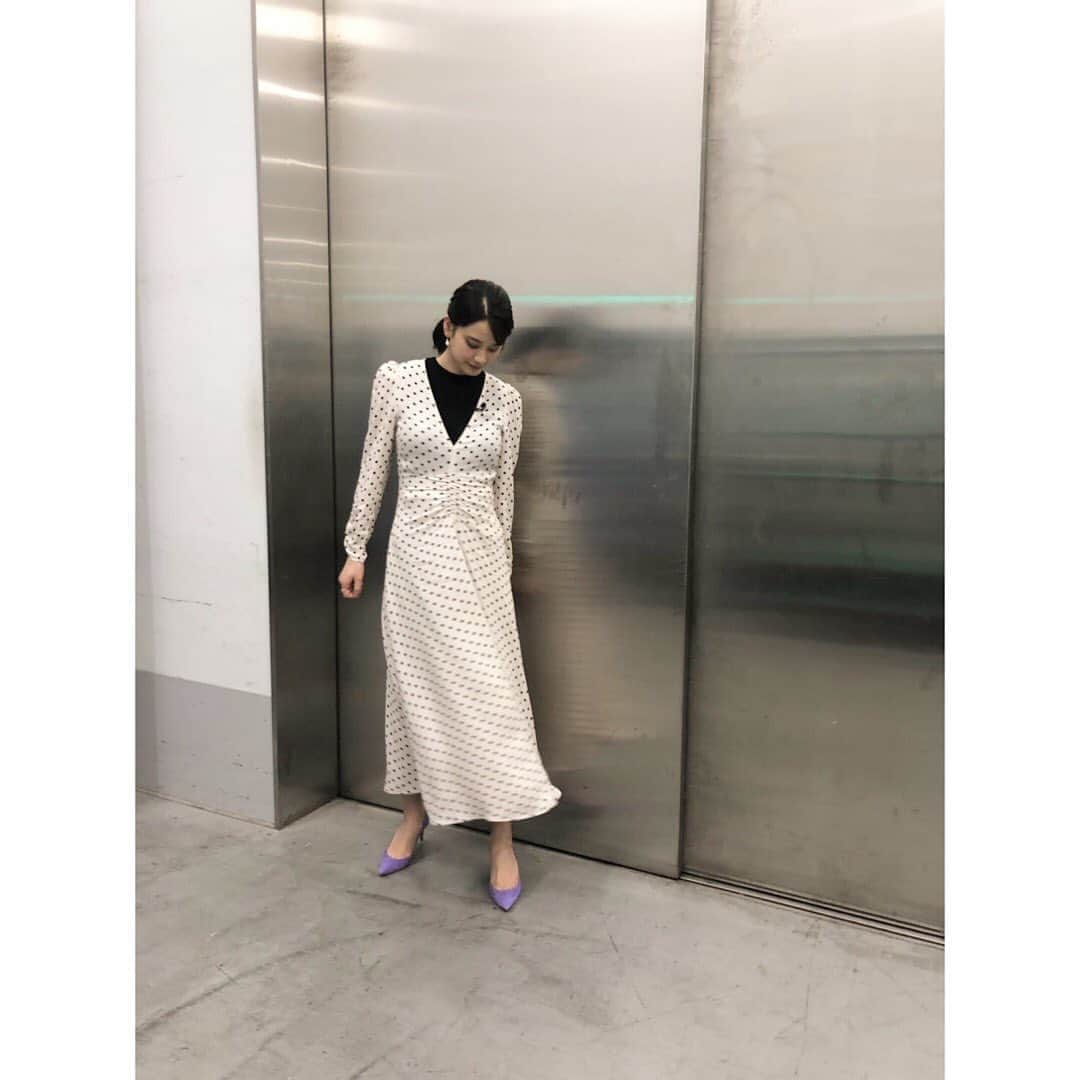 山崎紘菜さんのインスタグラム写真 - (山崎紘菜Instagram)「. 今週も日テレ「Going!Sports&News」 ありがとうございました！ おやすみなさい😴💤 #日テレ #Going! #良い週末を✨」2月16日 2時43分 - hirona_yamazaki