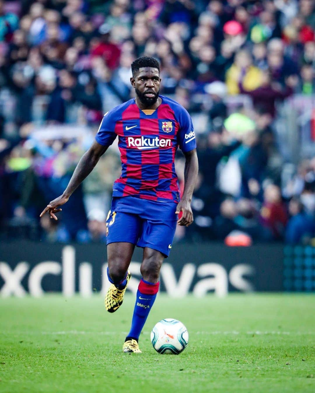 FCバルセロナさんのインスタグラム写真 - (FCバルセロナInstagram)「⛑ Big Sam in da house 💪 @samumtiti」2月16日 5時20分 - fcbarcelona