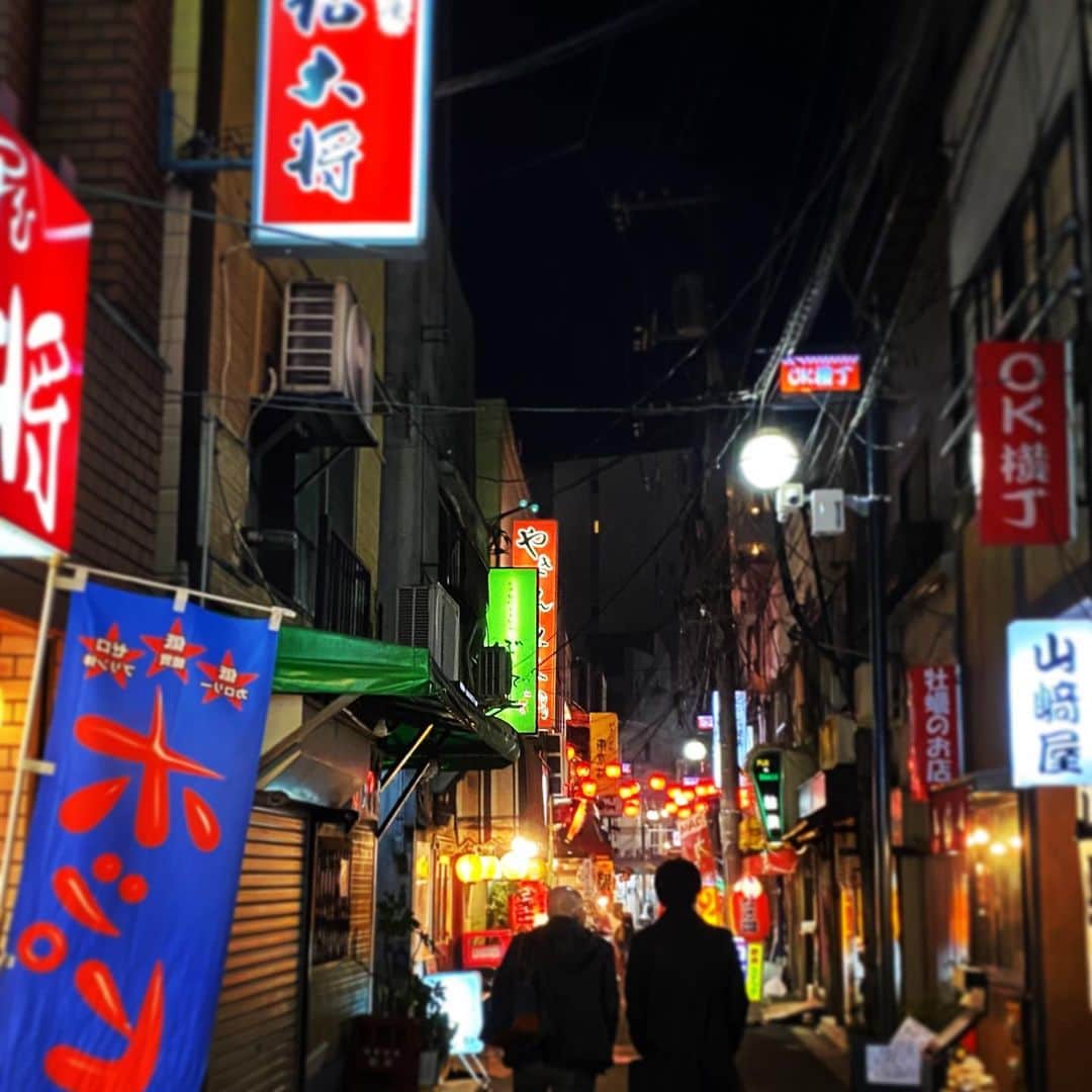 鈴木一真さんのインスタグラム写真 - (鈴木一真Instagram)「やっぱり東京はスゲー🗼 I've spent many years in Tokyo but this city keeps me suprised ⚡️ #Tokyo #Shibuya #ShibuyaPARCO #Fashion #JapaneseFoods #Izakaya #Ramen #Culture #Moral #Manners #TokyoOlyimpic #東京 #渋谷 #渋谷パルコ#OK横丁 #日本料理 #和食 #居酒屋 #ラーメン#だし巻きサンド #文化 #道徳 #礼儀 #調和 #絆 #東京オリンピック」2月16日 7時59分 - _kazumasuzuki_