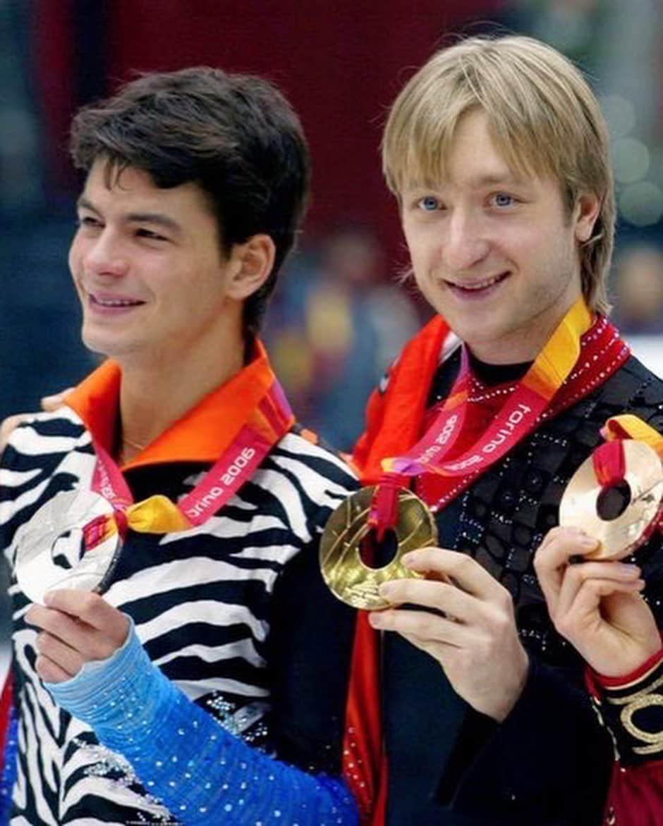 エフゲニー・プルシェンコさんのインスタグラム写真 - (エフゲニー・プルシェンコInstagram)「14 years ago! .. Torino .. Italy .. My first gold Olympic medal 🥇💪🏻」2月16日 19時07分 - plushenkoofficial