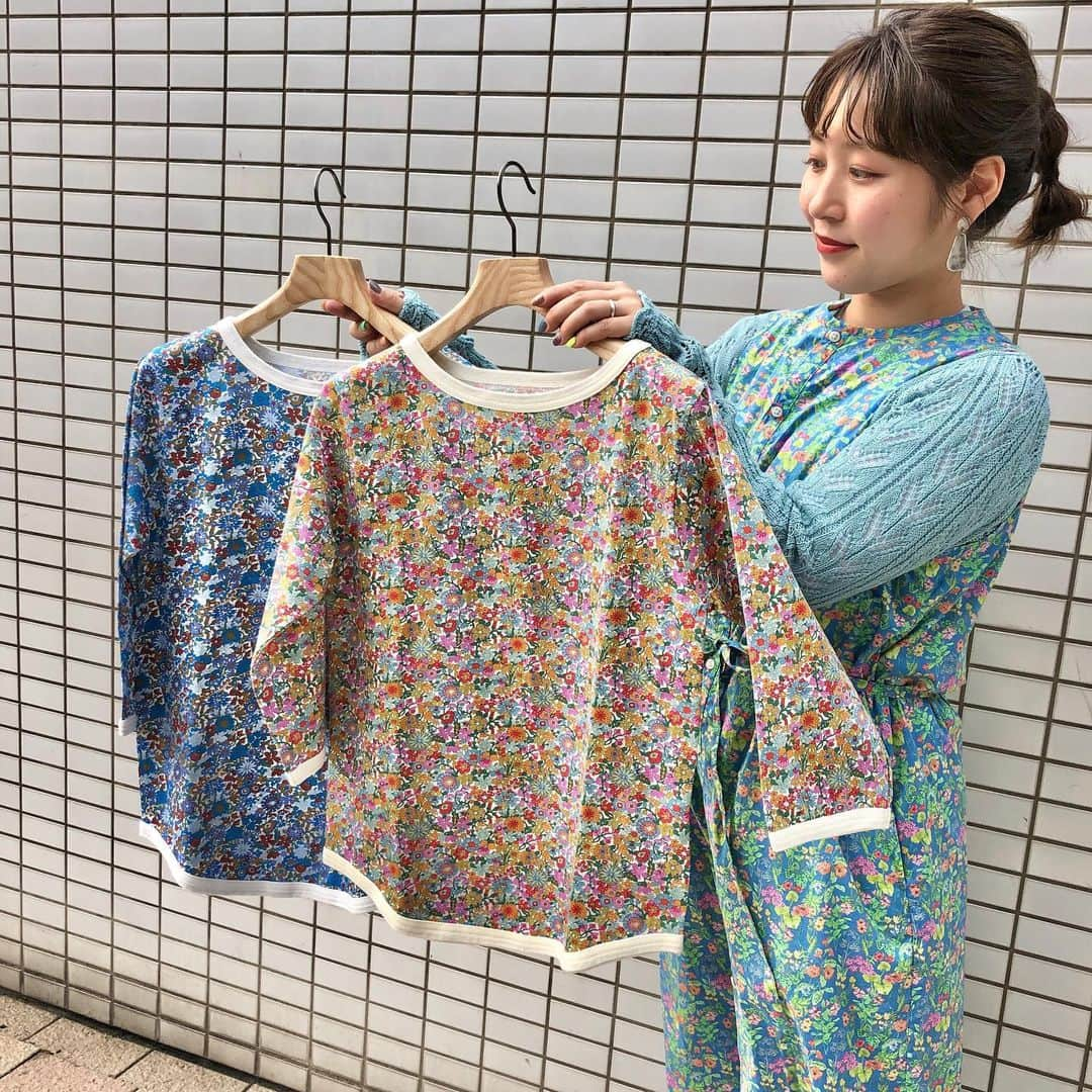 ビームス神戸さんのインスタグラム写真 - (ビームス神戸Instagram)「. 💐【 Liberty 】💐 . new arrival💠 . . T-shirt item no : 1314-0333 price : ¥6,800+tax . @beams_kobe ☎️078-335-2720 #beams#bprbeams#beamsplus#beamsboy#raybeams#beamst#maturely#20ss#instafashion#instagood#outfit#outfitoftheday#fashion#ootd#beamskobe#kobe#japan#Liberty#ビームス#レイビームス#ビームスボーイ#ワンピース#レース#花柄#リバティ」2月16日 11時26分 - beams_kobe