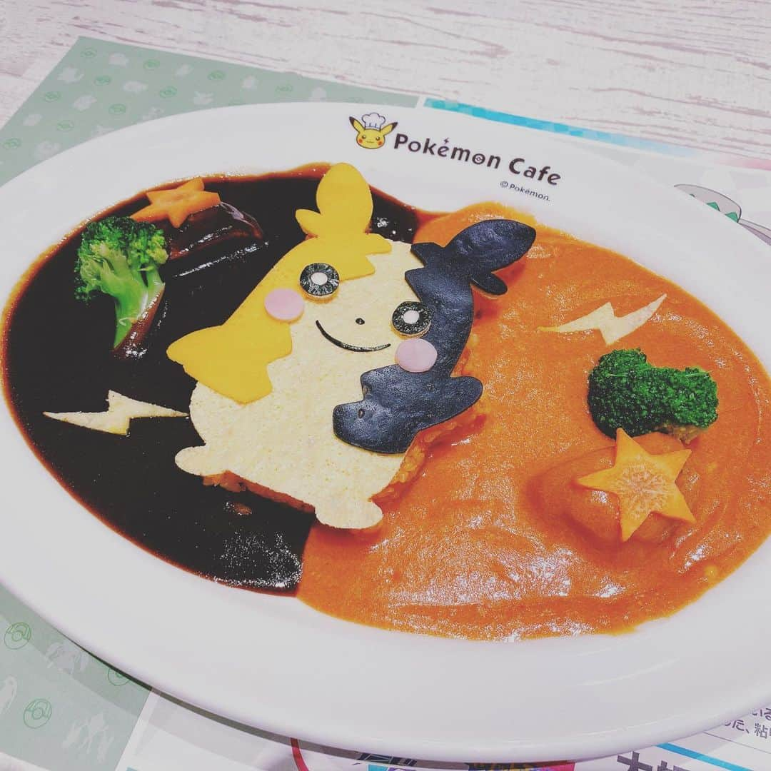 堀池真緒さんのインスタグラム写真 - (堀池真緒Instagram)「先月 #ポケモンカフェ日本橋 行ってきたよ⚡️ #pokemoncafe #ポケモンカフェ #ピカチュウ #pikachu #モルペコ #ゲンガー #あやしいひかりスムージー #pokemon」2月16日 12時29分 - horiikemao