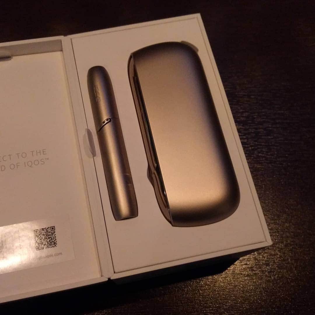 越中睦士さんのインスタグラム写真 - (越中睦士Instagram)「吸い心地👍✧ #iqos3」2月16日 13時23分 - makotokoshinaka