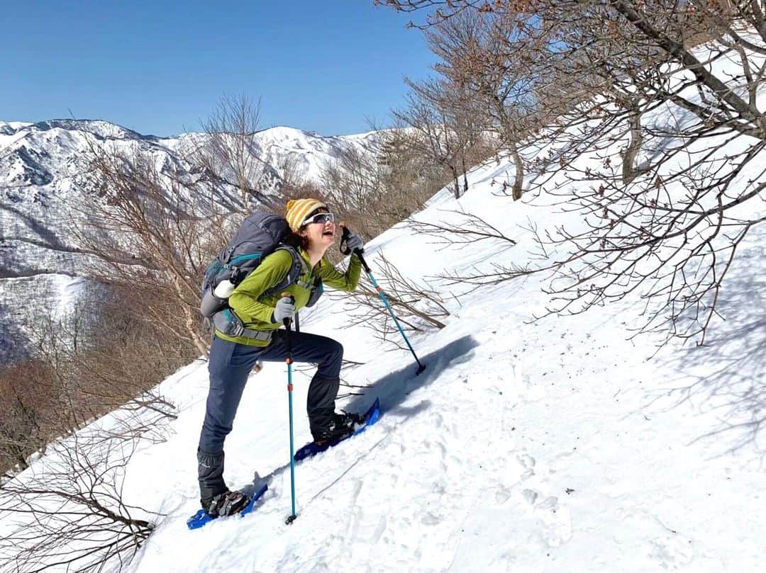 仲川希良さんのインスタグラム写真 - (仲川希良Instagram)「ストーリーで雪山の質問を2つしてみたら 皆さんからの回答が続々集まってきたぞ！  行ったことある場所は景色を思い浮かべ 知らなかった場所は行きたいリストにメモしながら とても楽しく読ませていただいてます ありがとうございます！  今シーズン雪山登った方、どこのお山を楽しまれましたか？ 雪山尻込みしてる方、ためらう理由は何ですか？  ストーリーのお返事機能でも、ここのコメント欄でも ぜひお聞かせください♩  #🏔 #❄️ #雪山 #登山 #トレッキング #雪山ハイキング #スノーシュー」2月16日 14時07分 - kiranakagawa