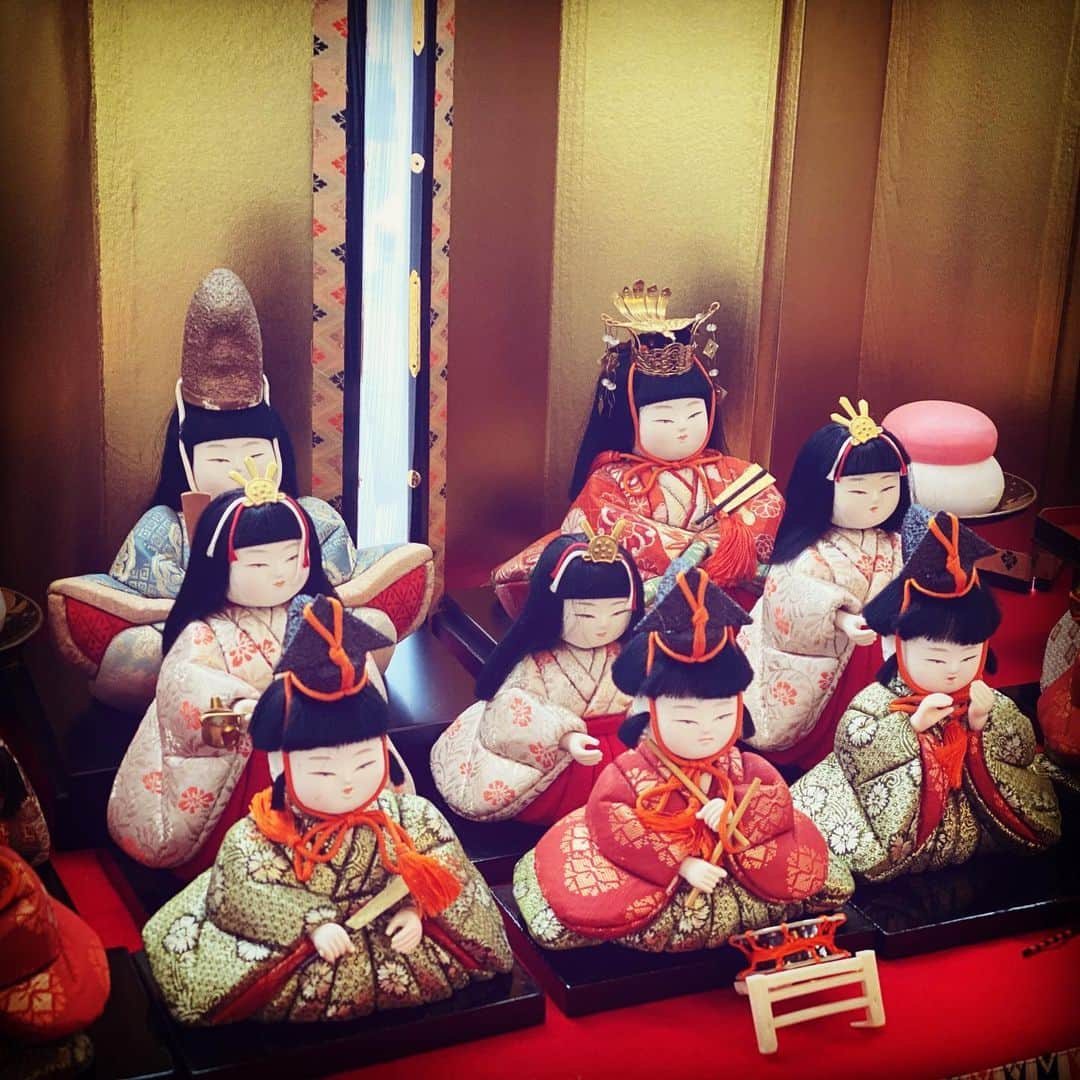 KOKIAさんのインスタグラム写真 - (KOKIAInstagram)「Japanese  traditional dolls made by my grand ma.Nice memories.  #tokyo #japan #japon #kokia #photography #歌手 #コキア #insta #art #beautiful #picoftheday #follow #女性 #ソングライター #photooftheday #woman #jmusic #ボーカリスト #singer #songwriter #jpop #vocalist #voice #声 #ライブ #live #綺麗 #日本 #dolls」2月16日 14時25分 - kokia_musician