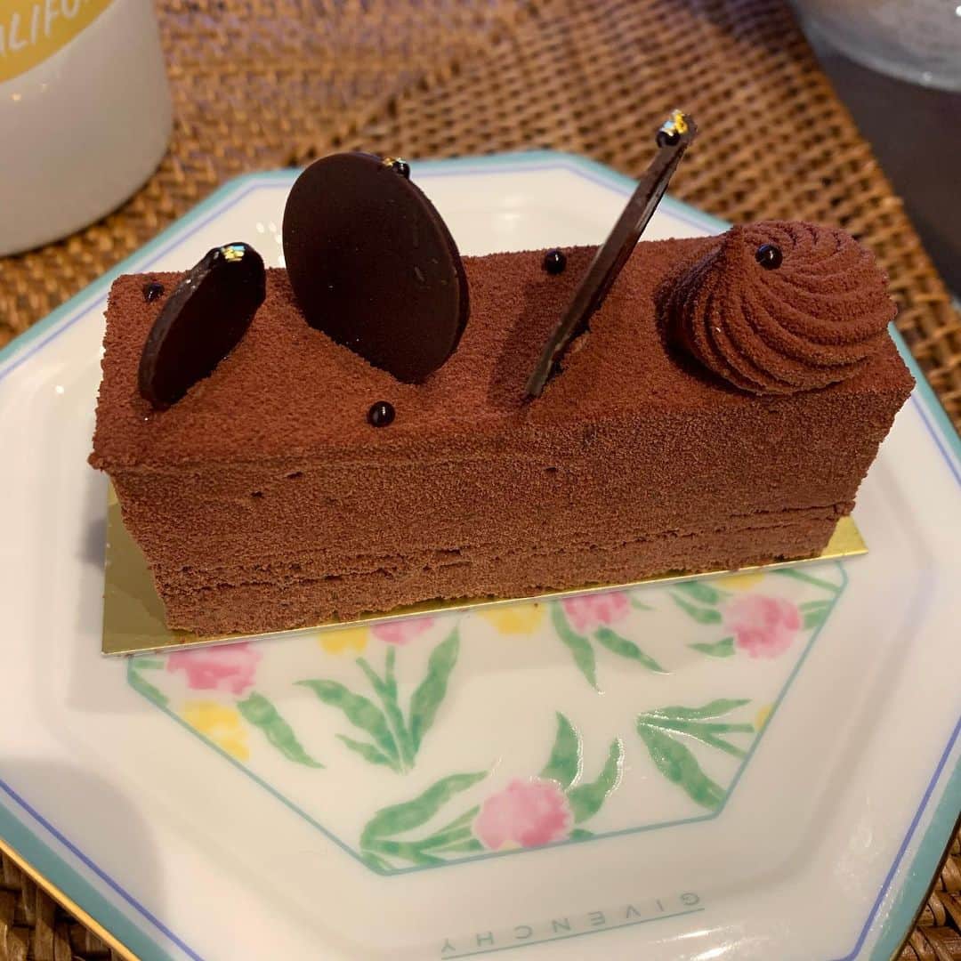 川嵜美佳さんのインスタグラム写真 - (川嵜美佳Instagram)「#coffee & #cake  #coffeebreak  #coffeestyleucc  #moomin #weekend #happy #love #life」2月16日 14時52分 - mika_kawasaki