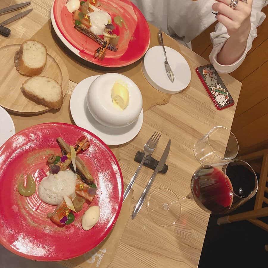 川上真歩さんのインスタグラム写真 - (川上真歩Instagram)「♡ ﻿ ﻿美味しかった🤤♡ 美味しい&お洒落って色々嬉しい。 最近食べてるもの 美味しい＞お洒落 やけん、SNSでシェアしたくても止まってた✌︎✌︎✌︎ ﻿ ﻿ ﻿ ﻿」2月16日 16時05分 - maho_119