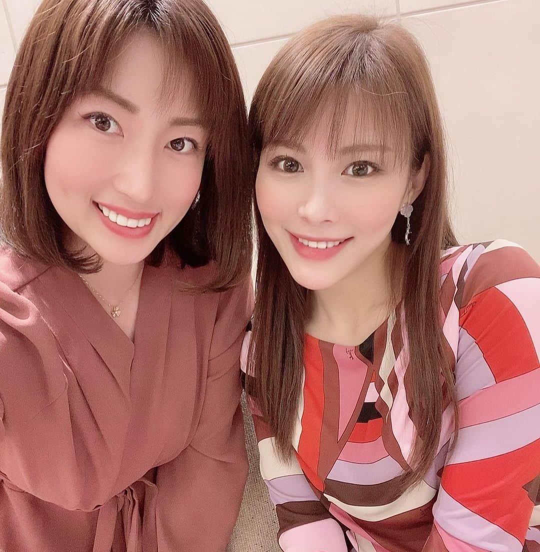 庄司ゆうこさんのインスタグラム写真 - (庄司ゆうこInstagram)「今日は私が通っているエステサロン、BX銀座のランチョンパーティーでした🎉✨ もう5.6年連続でこのパーティーにご招待して頂いてます❤️ ヘルシーなランチコースを頂き、サプリやシャンプー、トリートメント、いつもお土産が盛り沢山❤️ これからもずっと通います^ ^ #bxランチョンパーティー#bx銀座#リビエラ東京 #エステ#パーティー#美容好き#美意識高い#豪華ランチ#完食#ヘルシーだから#太らない#笑」2月16日 16時30分 - yuko.shoji