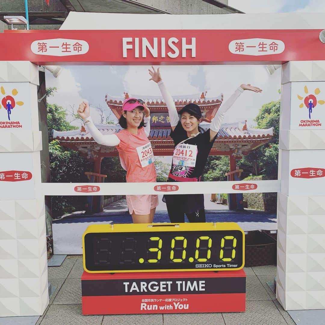 崎山一葉さんのインスタグラム写真 - (崎山一葉Instagram)「>>> 𝕆𝕂𝕀ℕ𝔸𝕎𝔸 𝕞𝕒𝕣𝕒𝕥𝕙𝕠𝕟... ・ ・ 走る前に撮っちゃったので 記録時間は30分。。 ・ ・  #んなアホな #おきなわマラソン  #2020」2月16日 17時26分 - kazuha_sakiyama