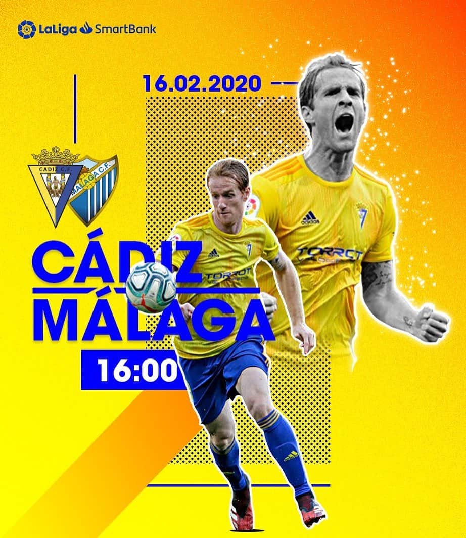 アレハンドロ・フェルナンデス・イグレシアスのインスタグラム：「Hoy es un día en el que jugamos TODOS💛💙. #Derbiandaluz #Mehandichoqueelamarillo #AF8」