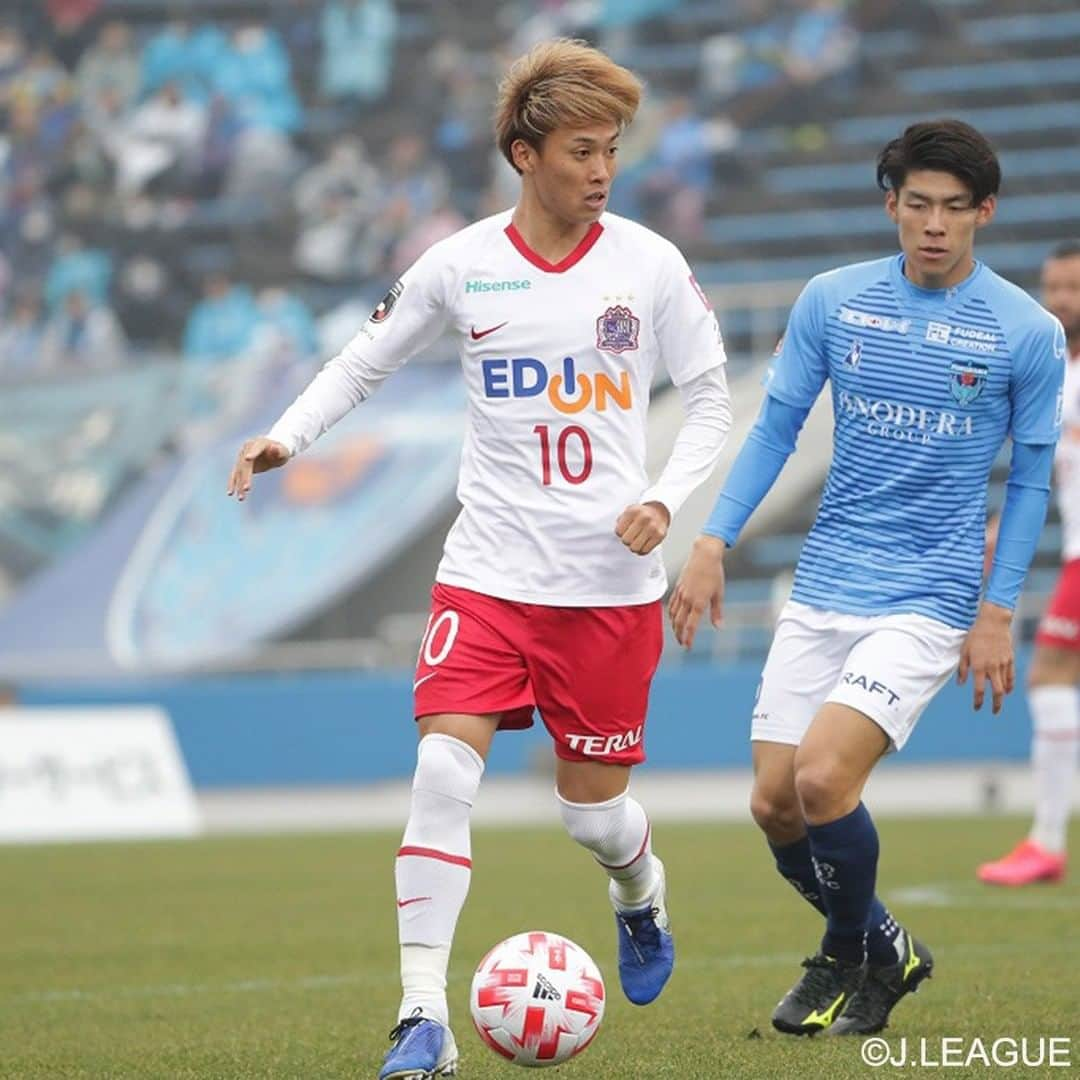 サンフレッチェ広島さんのインスタグラム写真 - (サンフレッチェ広島Instagram)「. ⚽JリーグYBCルヴァンカップ　グループステージ第1節　試合結果⚽ 横浜FC　0-2　サンフレッチェ広島 前半：0-1 後半：0-1 【得点者】ドウグラス・ヴィエイラ、レアンドロ・ペレイラ  2020シーズン公式戦初戦を、勝利で飾ることができました✨ 雨の降る中、最後まで熱いご声援をありがとうございました🎶  #森島司 選手 #川辺駿 選手 #ドウグラスヴィエイラ 選手 #ハイネル 選手 #レアンドロペレイラ 選手 #浅野雄也 選手 #城福浩 監督 #sanfrecce #積攻」2月16日 17時46分 - sanfrecce.official