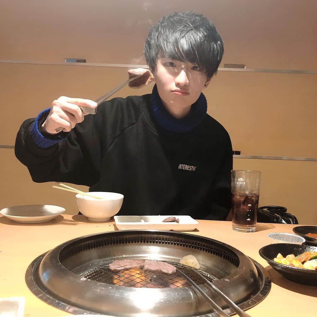 影井ひろ樹のインスタグラム：「焼肉いっただでよー！ 鳥取の和牛は美味いだでな☺️☺️」