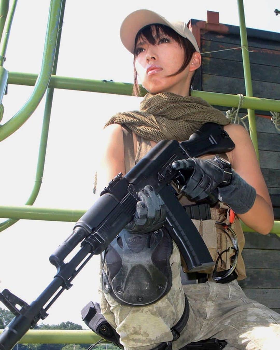 みりどる乙夜さんのインスタグラム写真 - (みりどる乙夜Instagram)「過去写真の供養シリーズ、この次は別の衣装になります_(┐「ε:)_ ちなみに、AK74はG&G Armamentからご提供いただきました。謝謝！ #milsim #military #milspec #army #militarygirl #militarywoman #airsoft #airsoftgirl #airsoftjapan #worldairsoft #pewpew #japanesegirl #5yearsago #actionactress #tactical #training #gun #camouflage #ak74 #rifle #guayguay #gandg #軍模 #過去pic #5年前 #ミリタリー #ミリタリー女子 #モデル #サバゲー #サバゲー女子」2月16日 17時46分 - itsuya_miridoru