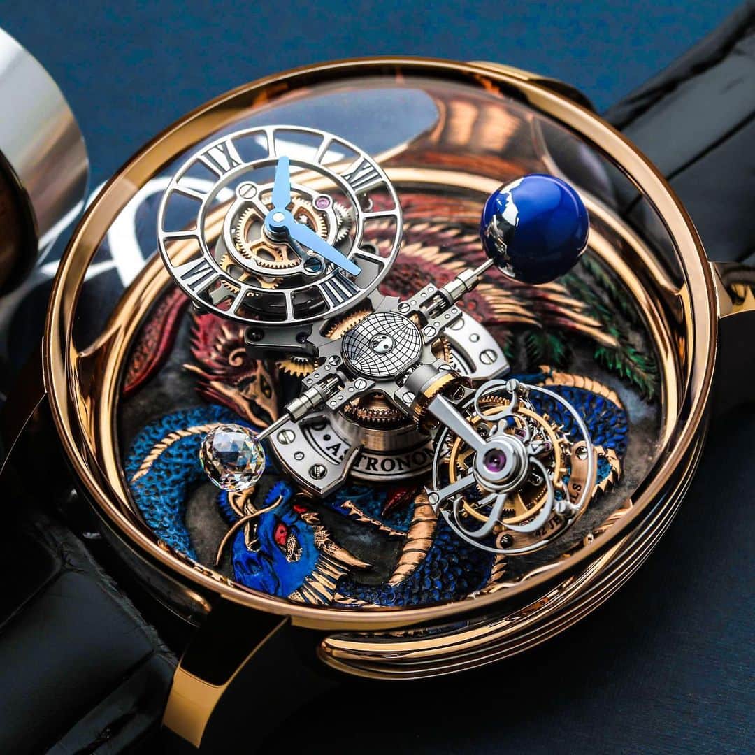 Daily Watchさんのインスタグラム写真 - (Daily WatchInstagram)「Incredible details on the @Jacobandco Astronomia Dragon & Phoenix with the exclusive manual winding JCAM18 movement 👌🏼」2月17日 4時52分 - dailywatch