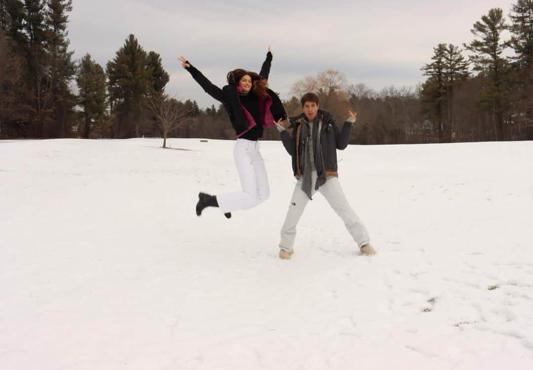 イザベリ・フォンタナさんのインスタグラム写真 - (イザベリ・フォンタナInstagram)「Bonde da neve .... let’s」2月17日 4時36分 - isabelifontana