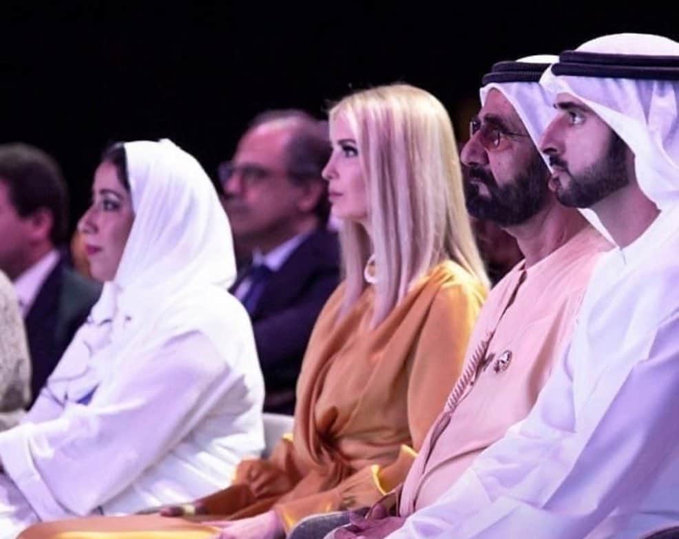 イヴァンカ・トランプさんのインスタグラム写真 - (イヴァンカ・トランプInstagram)「Thank you to His Highness Sheikh Mohammed bin Rashid Al Maktoum and Her Highness Sheikha Manal bint Mohammed Al Maktoum for your gracious welcome.  It was an honor to speak to at the Global Women’s Forum Dubai and We-Fi Regional Summit. #WGDP 🇺🇸🇦🇪」2月16日 19時59分 - ivankatrump