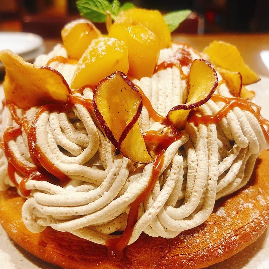 里井真由美のグルメインスタ