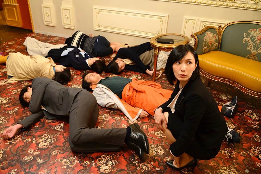 【公式】SEDAI WARS（セダイウォーズ）のインスタグラム：「‪＼まもなく❗️／‬﻿ ‪MBSにて #24時50分〜 第7話放送‼️‬﻿ ﻿ ‪VRフィールドに強制転送された柏木悟たち❗️‬﻿ ‪現実世界はこの状態です😢😢‬﻿ ﻿ ‪…シュール？‬﻿ ‪気のせいです😊✨‬﻿ ﻿ ‪果たして、無事生還できるのか⁉️‬﻿ ﻿ ‪#山田裕貴 #岡田浩暉 #真飛聖 #浅川梨奈 #横山めぐみ #出合正幸 #長澤奈央 ‬﻿ ‪#SEDAIWARS #セダイウォーズ‬」