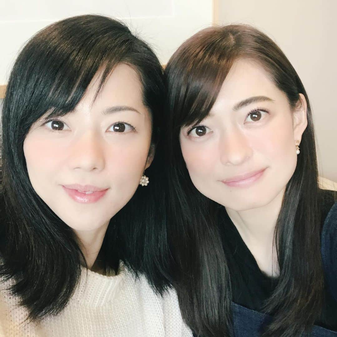 吉岡美穂さんのインスタグラム写真 - (吉岡美穂Instagram)「先日、乙葉ちゃんと久しぶりのランチ！  何年ぶりだろう〜😌 久しぶりに会っても長い間会っていなかったことも忘れてお喋りに夢中^ ^ 最近の近況を報告しあえて貴重な時間でした ！ 帰り道、一秒のリフレインをくちずさみながら🚘帰宅したのは言うまでもありません♫  #一秒のリフレイン#乙葉ちゃん」2月16日 21時33分 - miho_yoshioka_18