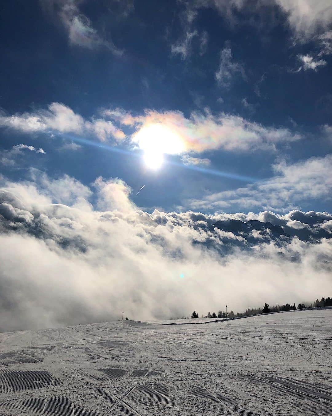 イザベル・オルソンのインスタグラム：「⛷❄️」