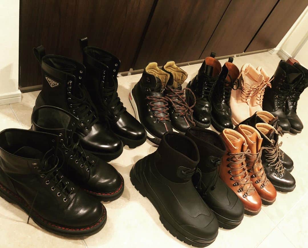 武井壮さんのインスタグラム写真 - (武井壮Instagram)「ブーツたちかわいい」2月16日 22時25分 - sosotakei